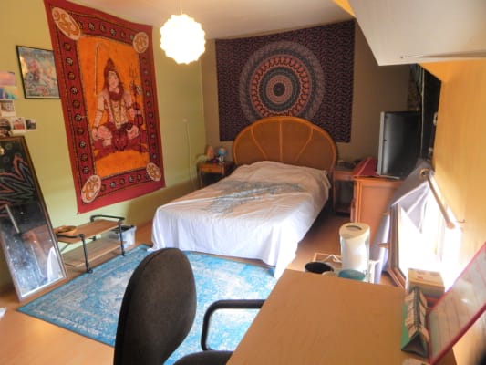 Studio Maison colocation étudiants 3 pl dispos Tournai Gare Immagine 2