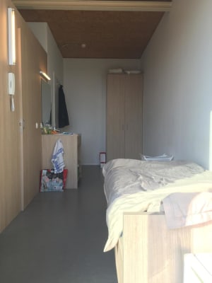 Sala Bemeubelde studentenkamer op toplocatie in Antwerpen imagem 12