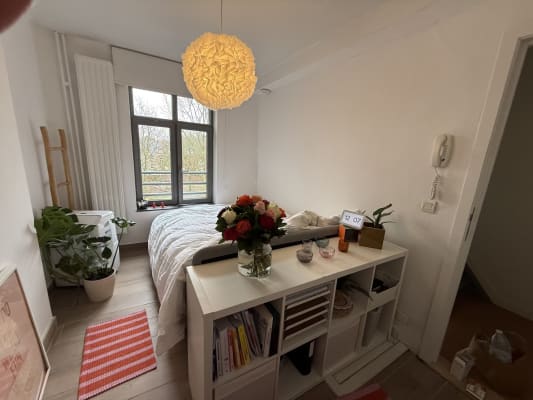 Estúdio Room from mid-June until mid-September.  imagem 4