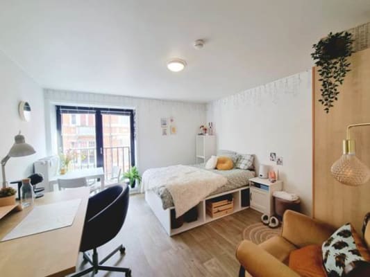 Estúdio Gemeubelde studio met eigen keuken en badkamer beschikbaar AJ 2026-2027 imagem 6