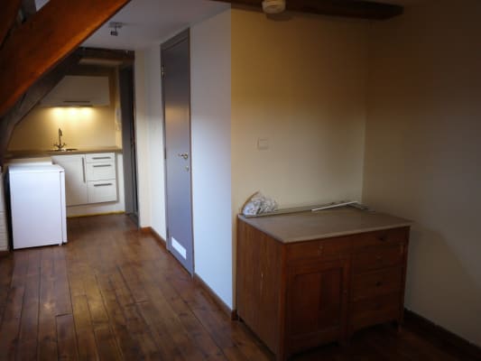 Studio Kamer te huur — Mechelsestraat 115, Leuven | Room for rent — Mechelsestraat 115, Leuven image 1