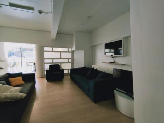 House Room in a coliving image 1