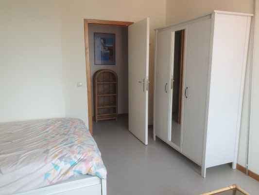 Camera Bright room in Brussels city center Immagine 4