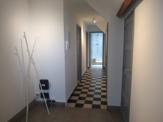 Loger Chambre dans commu de 4 personnes - bail 6 mois ou plus image 1