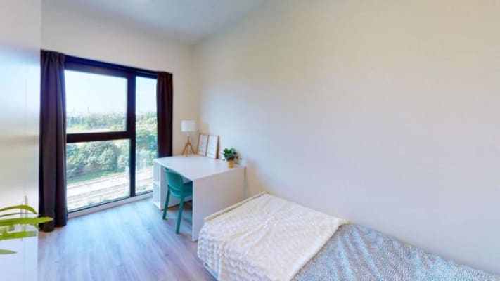 Sala Boulevard du Triomphe 210, Kot 502 imagem 1