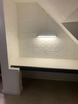 Sala STUDENTEN KAMERS:  L-vormig - 8 kamers (kotten) beschikbaar en 1 studio. imagem 3