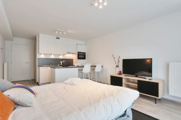 Zimmer Modern Studio Apartment near NATO Bild 5