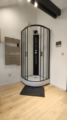 Estúdio Colocation à Charleroi - Chambre avec sanitaire privatif imagem 2