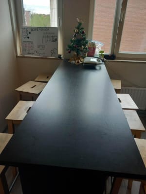 Sala ONDERVERHUUR ZOMERMAANDEN - centrum Leuven - €385/maand imagem 3