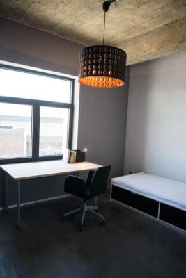 Room Een leuke woning in Luik van 15m² aan € 510 per maand image 2