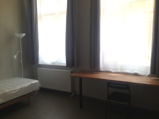 Ev Chambres étudiant près de la gare resim 1