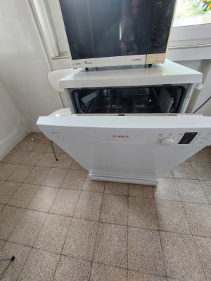 Casa Chambre à louer près du ULB /métro Petillon  imagem 3