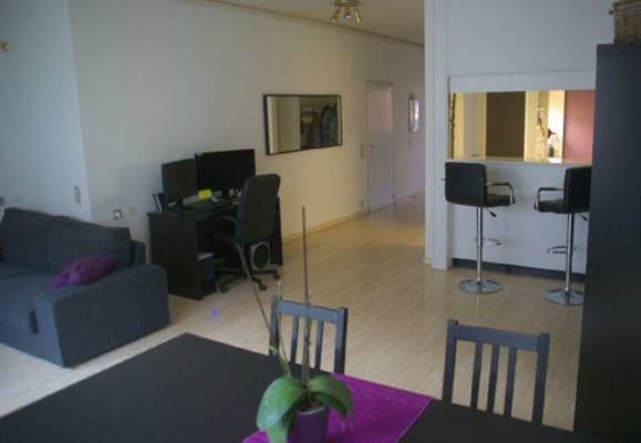 Apartamento Quiet and bright classy apartment 90 m2 imagem 1