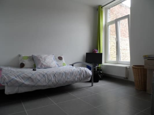 Studio KOT avec SDB PRIVEE pour etudiante Immagine 2