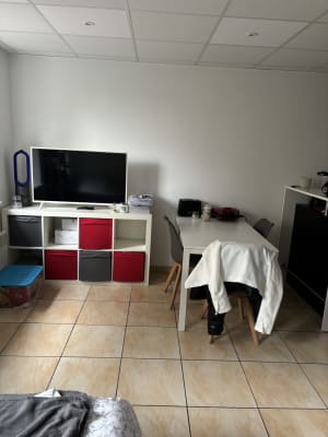 Estúdio Studio à proximité de la HELHA imagem 1