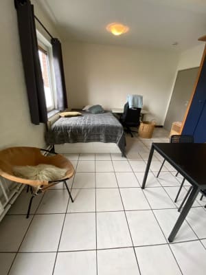 Cuarto Mooie studio met eigen badkamer en keuken imagen 1