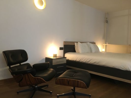 Studio Studio for rent with waterside terrace (furnished)  foto 4