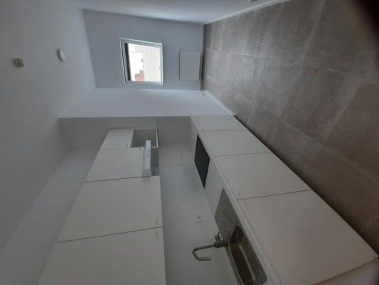 Sala Prachtige vernieuwde kamer in het centrum van Leuven, nabij talrijke faculteiten in een autovrije straat. imagem 4