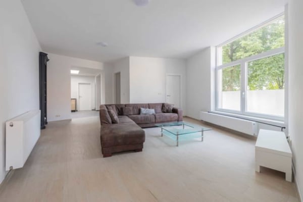 Casa COLOCATION La Louvière imagem 5