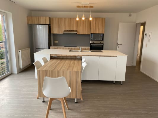 Apartamento Colocation neuve dans un appartement 3 personnes imagem 5