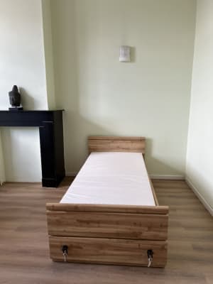 Sala Grande chambre 30m² - SDB privée - tout compris coté HELHa imagem 2