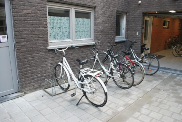 Zimmer Gezellig studentenhuis met gemeubelde kamers in centrum Kortrijk Bild 1