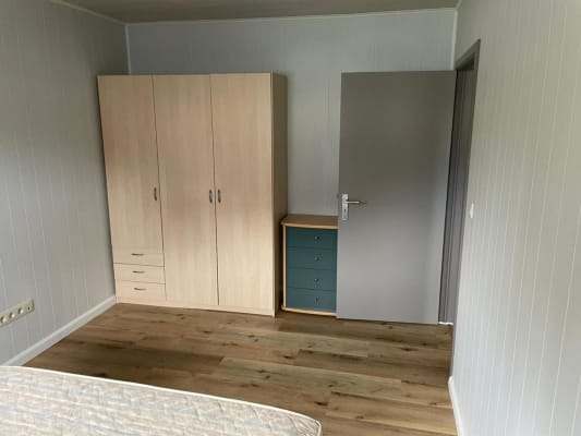 Zimmer Studenten Studio Bild 1