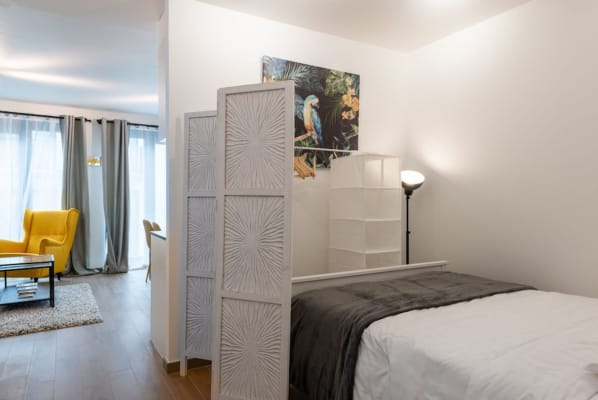 Studio Modern City center Studio 30 m² • 2 Guest €480/Month image 2