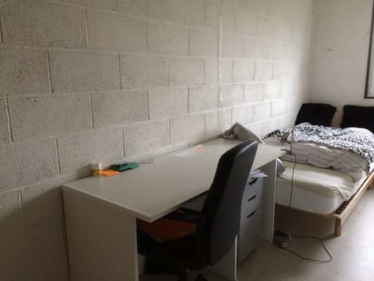 Studio 15/9/22 LLN - chambres à louer - très propres - non-fumeur Bild 4