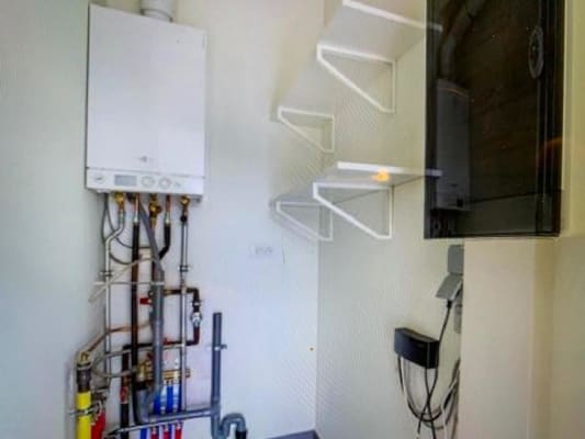 Wohnung Goed gelegen appartement van 78 m2 om te delen met een tweede persoon (tweede huurder/huurster) (elk met eigen slaap/studeerkamer) Bild 3