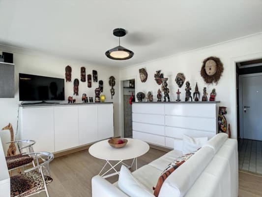 Apartamento  One bedroom apartment for rent in Troonstraat , Oostende imagem 3