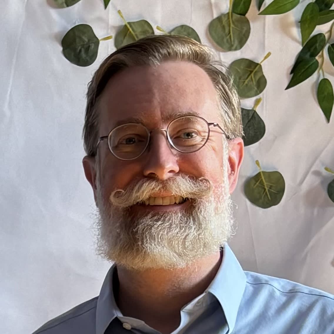 Photograph of Secretary Matt Neely, NU8H