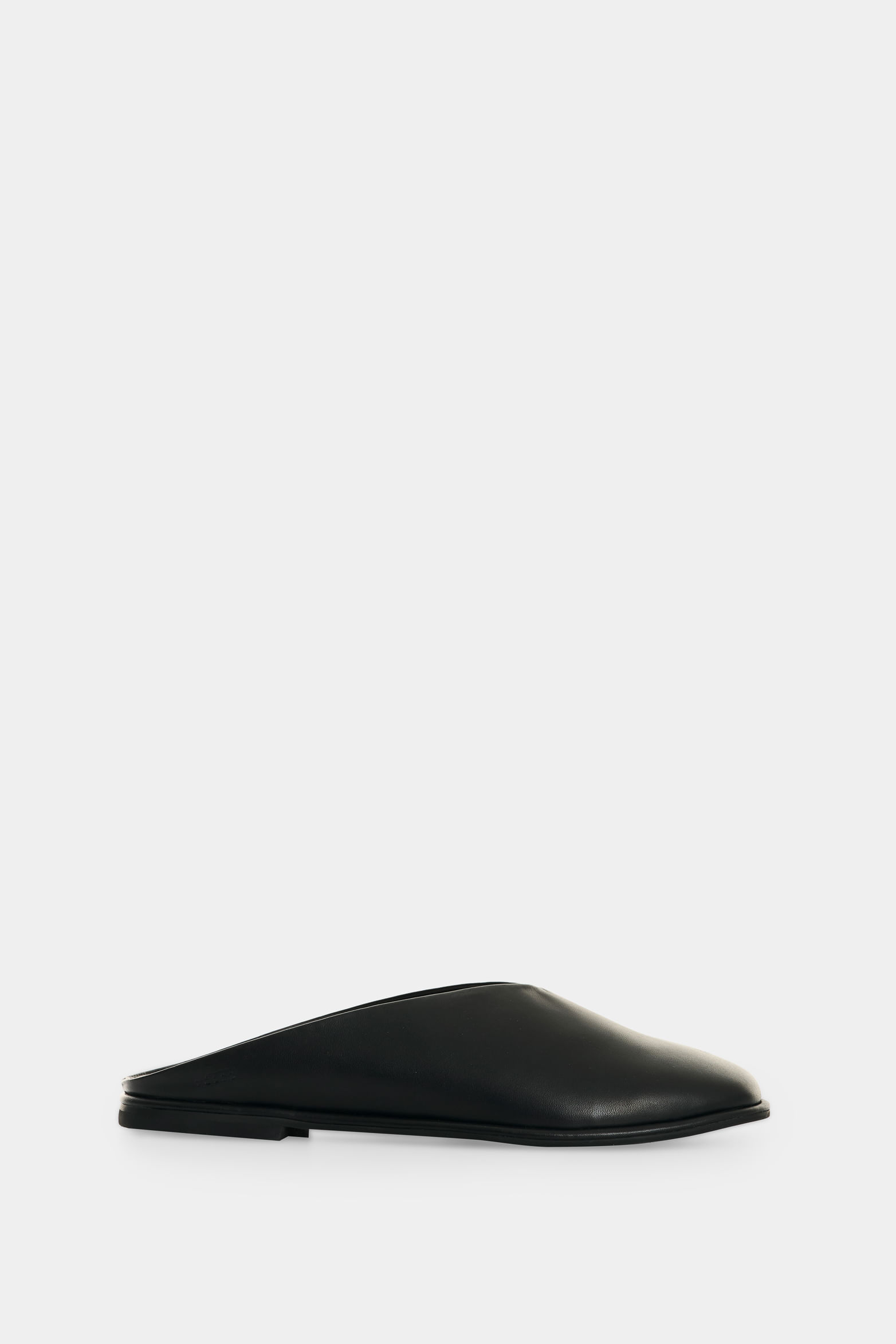 Baleta Waira tipo zueco en cuero para mujer slip-on