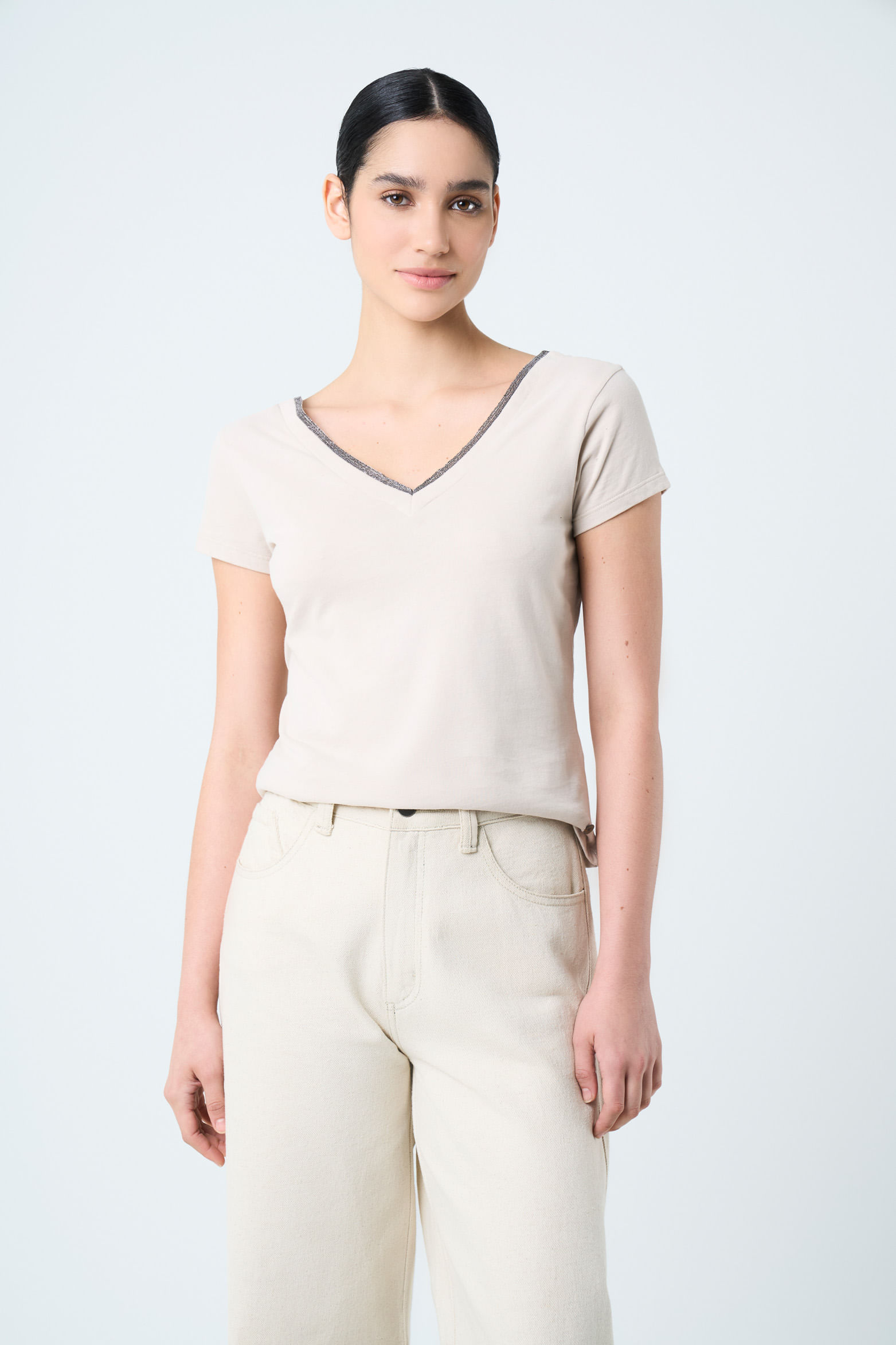Polera básica para mujer millaré metálico decorativo