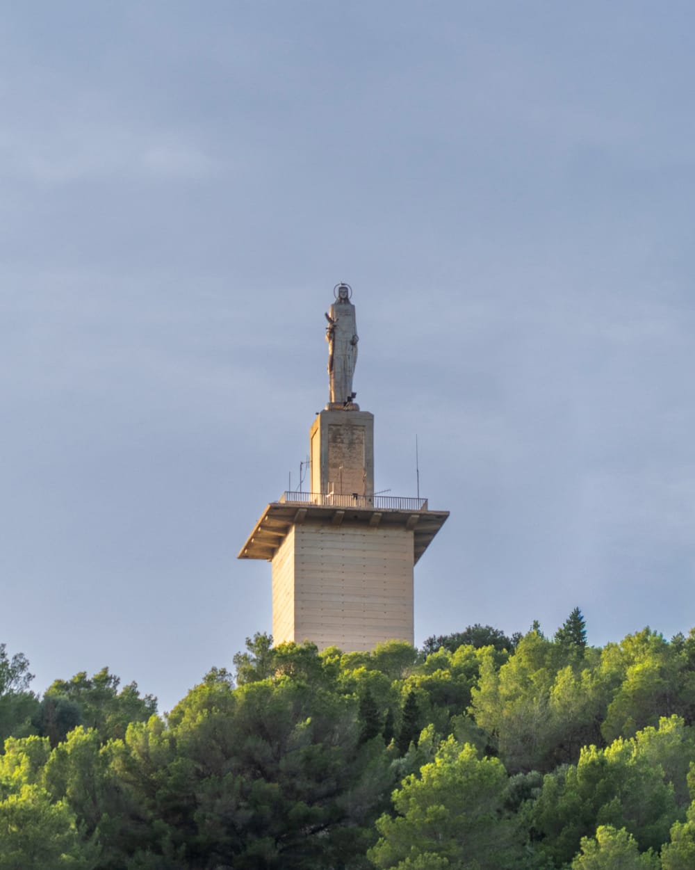 Na Burgesa