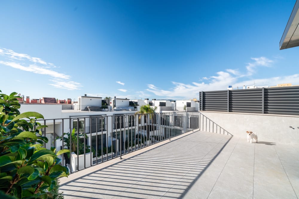Die Dachterrasse mit Blick über die Dächer von Portixol, Reihenhaus in Portixol