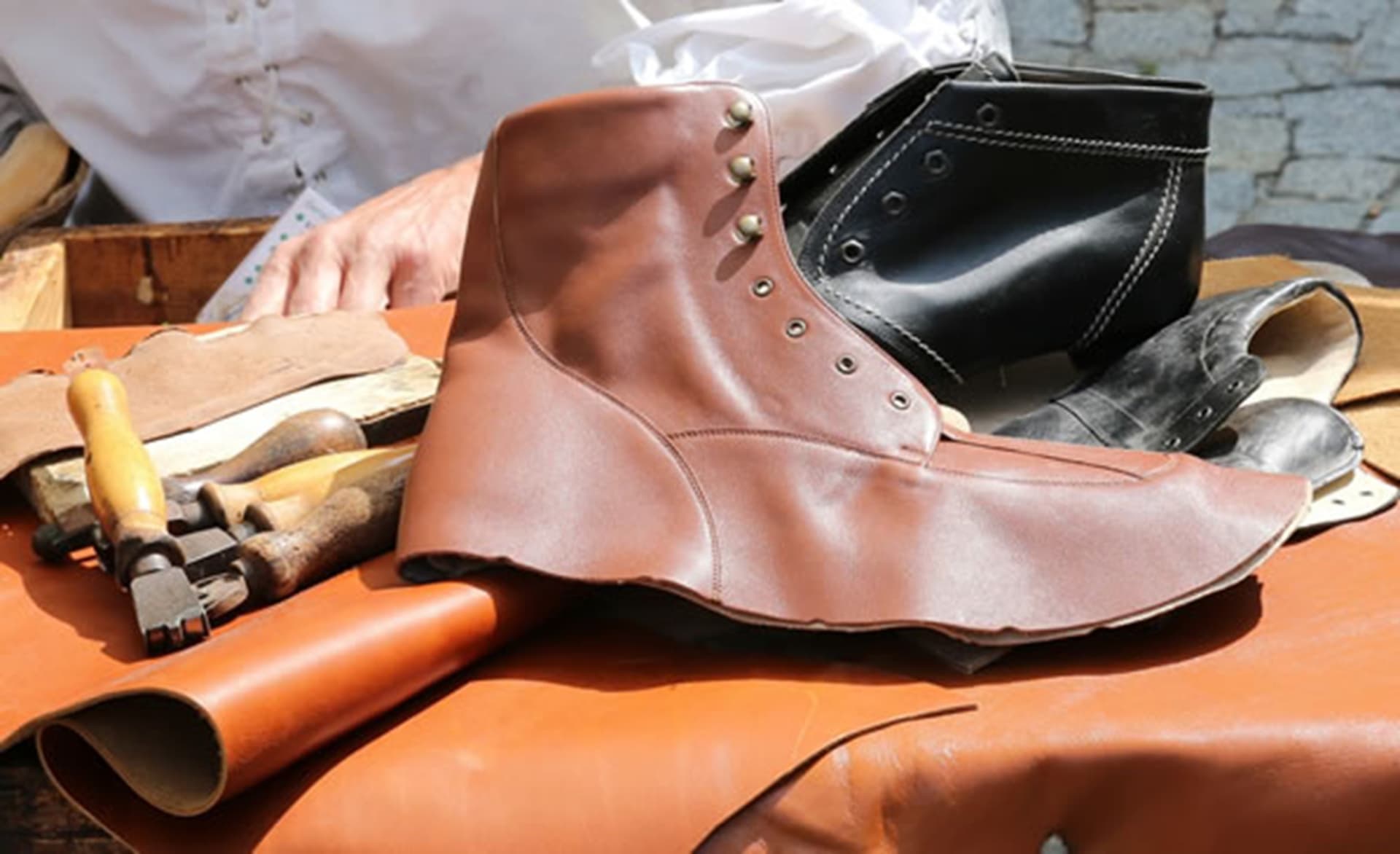 Venus Shoes — Women's Footwear Manufacturer