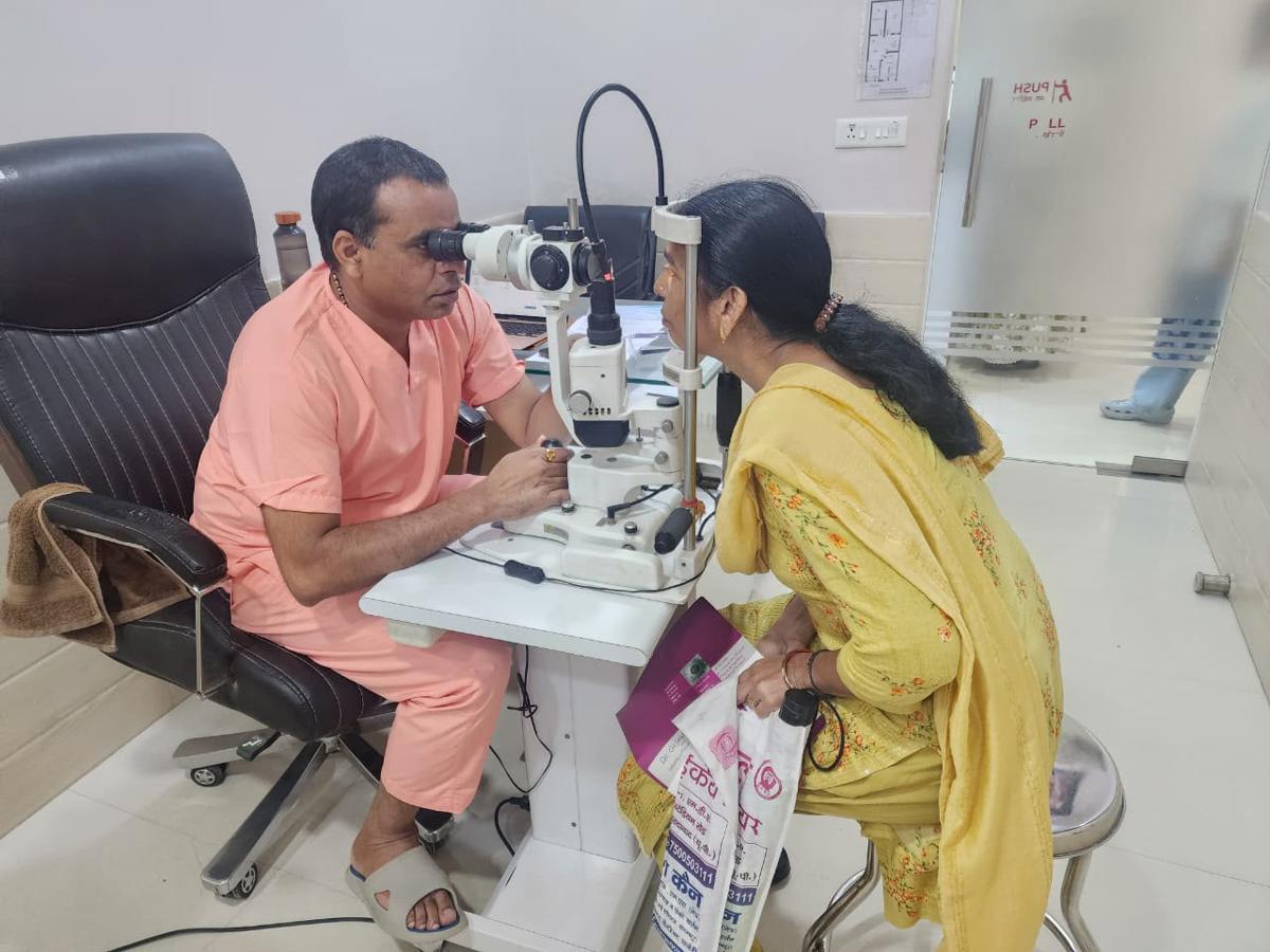 Doctor & Patient Consultation