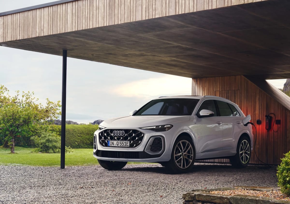 Audi Q5 e-hybrid quattro 220kW S tronic Business