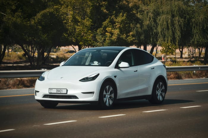 Tesla MODEL Y RWD aut.