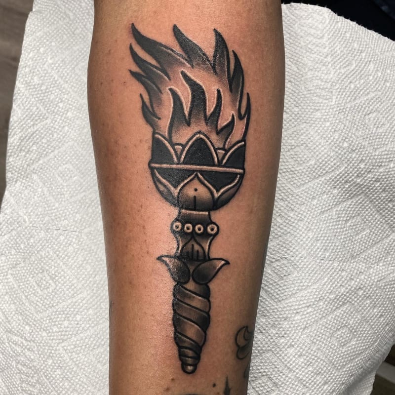 traditional tattoo by Jose - Sueño Tattoo, Laurel MD