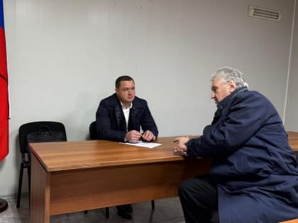 Илья Стопченко провел рабочую встречу с представителем МКД по ул. Батумское шоссе, № 47 по вопросу организации взаимодействия с управляющей компанией