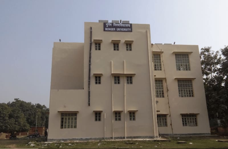 Munger University  Banner
