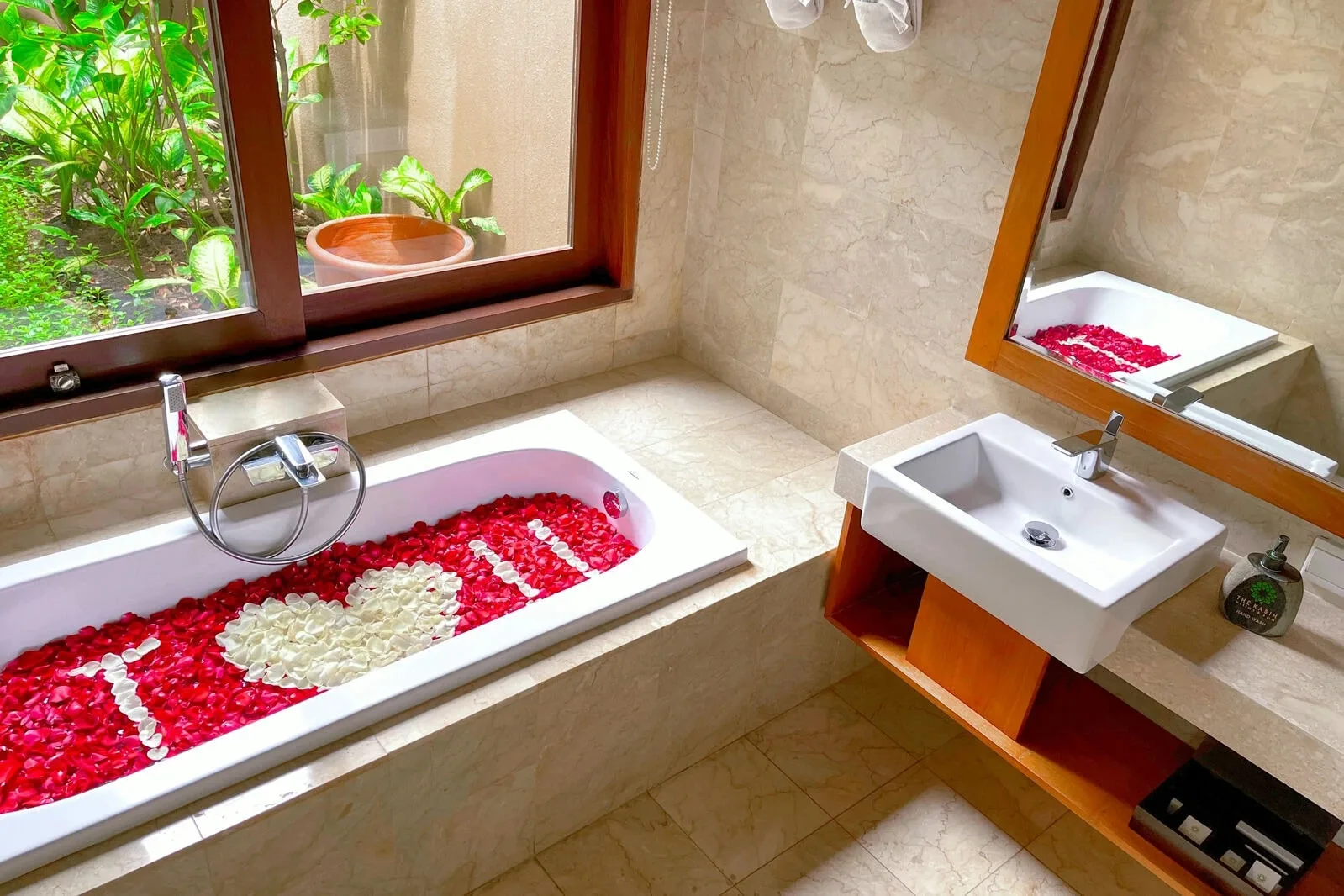 Flower Bath