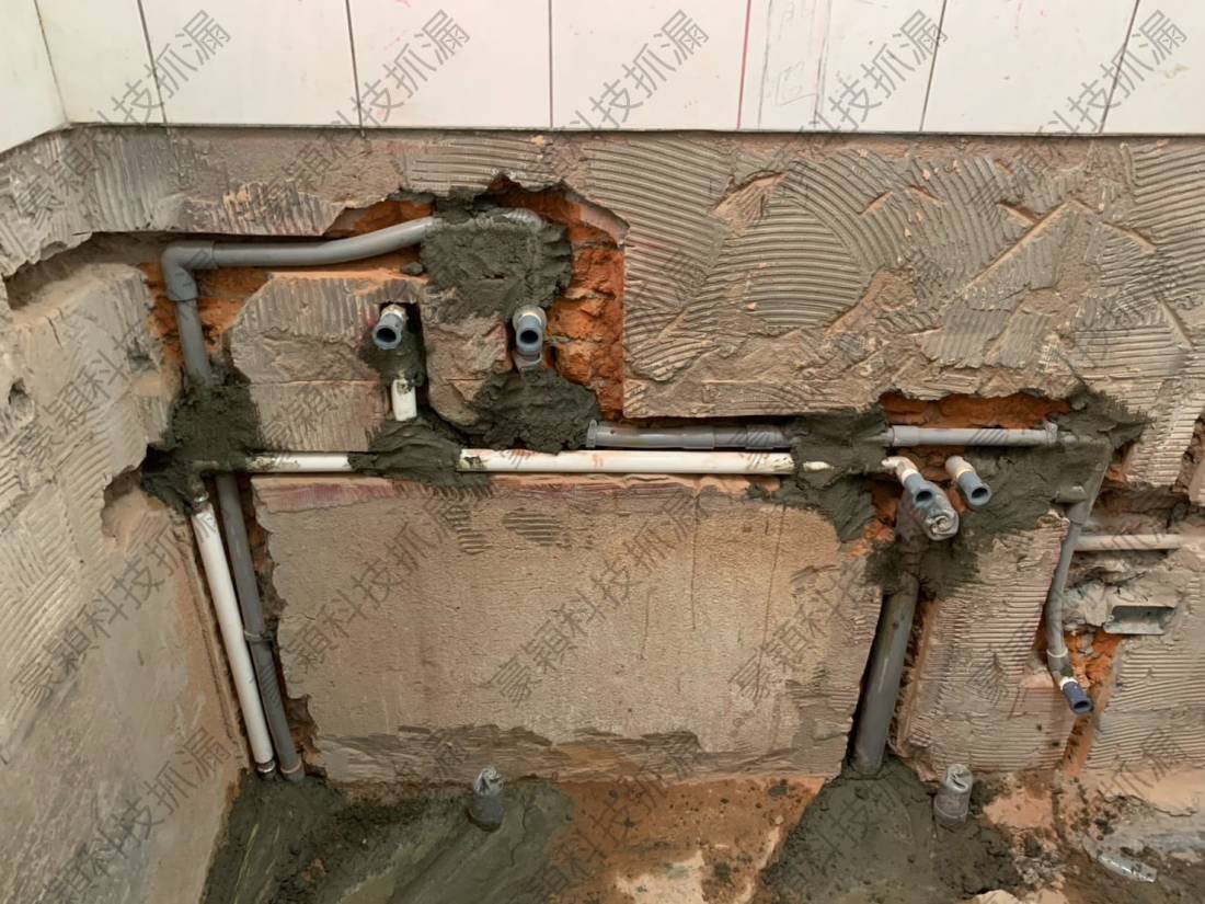 天花板漏水樓上不處理？常見 5 大漏水原因與自救檢查指南 - 豪穎抓漏案例實景照片