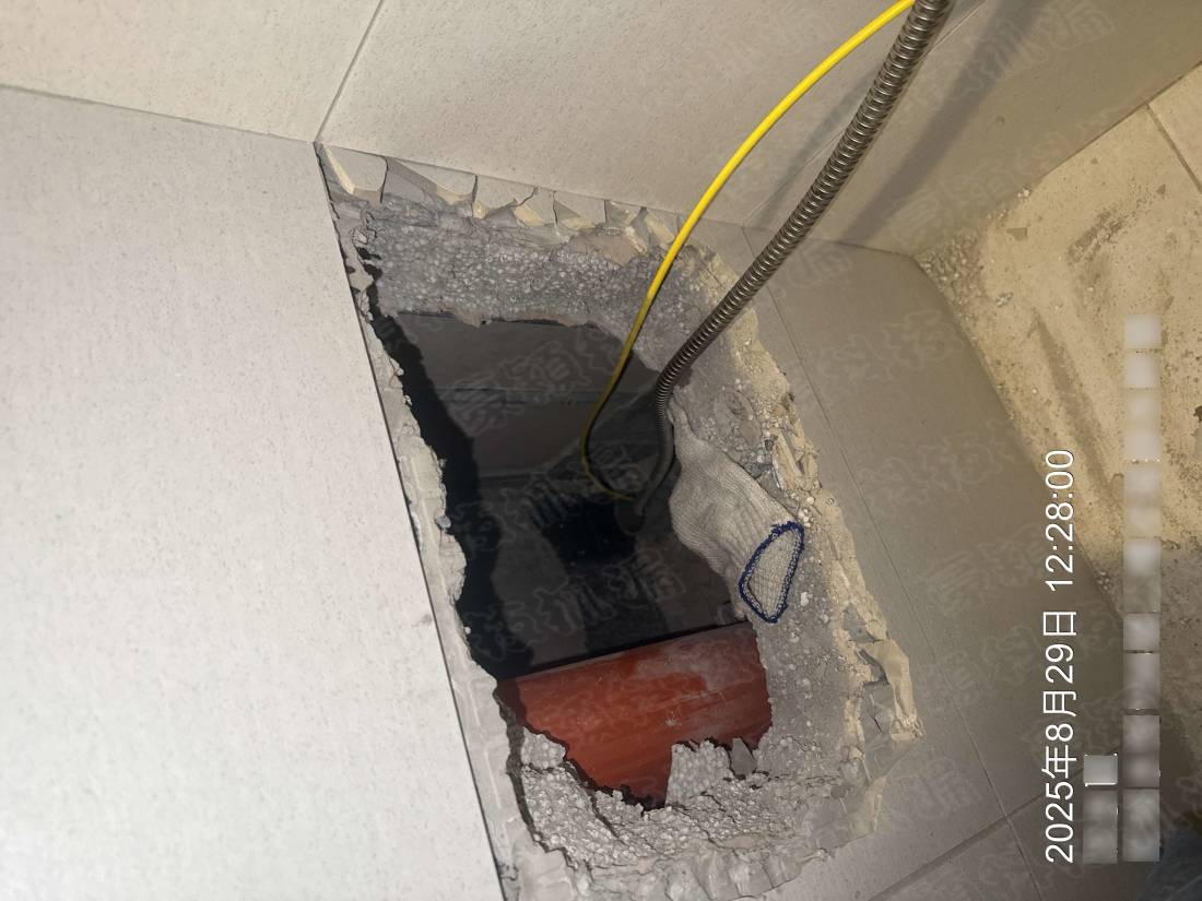 浴室漏水檢測費用多少？免敲磚！內視鏡科學抓漏與高 CP 值修繕全解析 - 豪穎抓漏案例實景照片