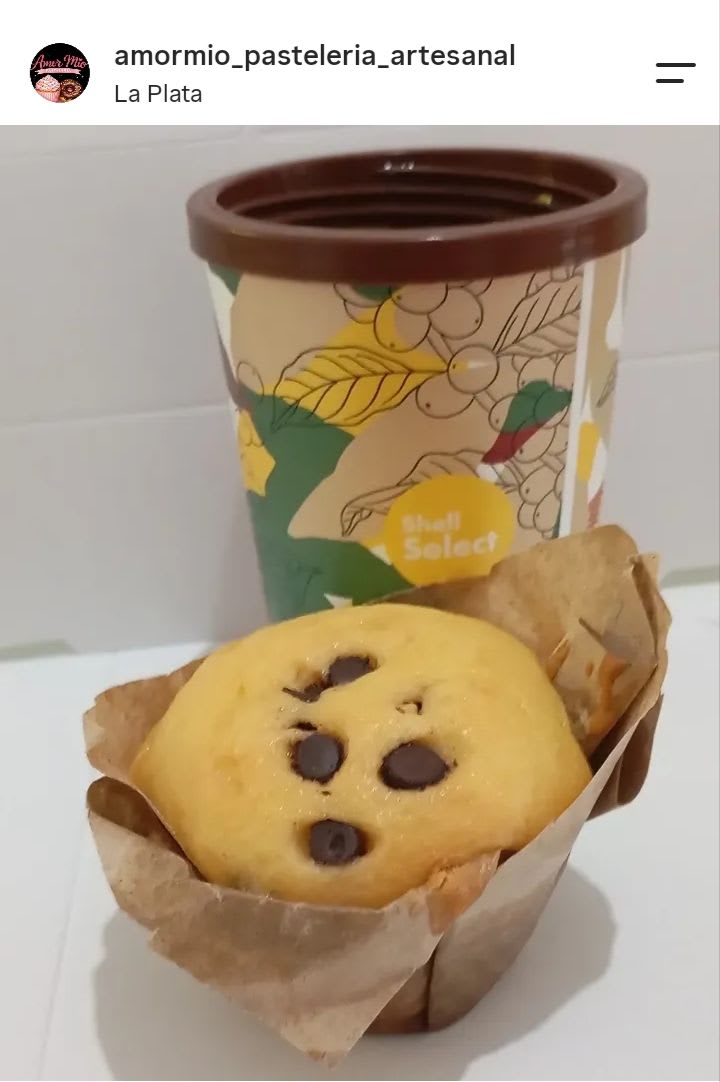Vista 2 de Box de Muffins de vainilla y oreos