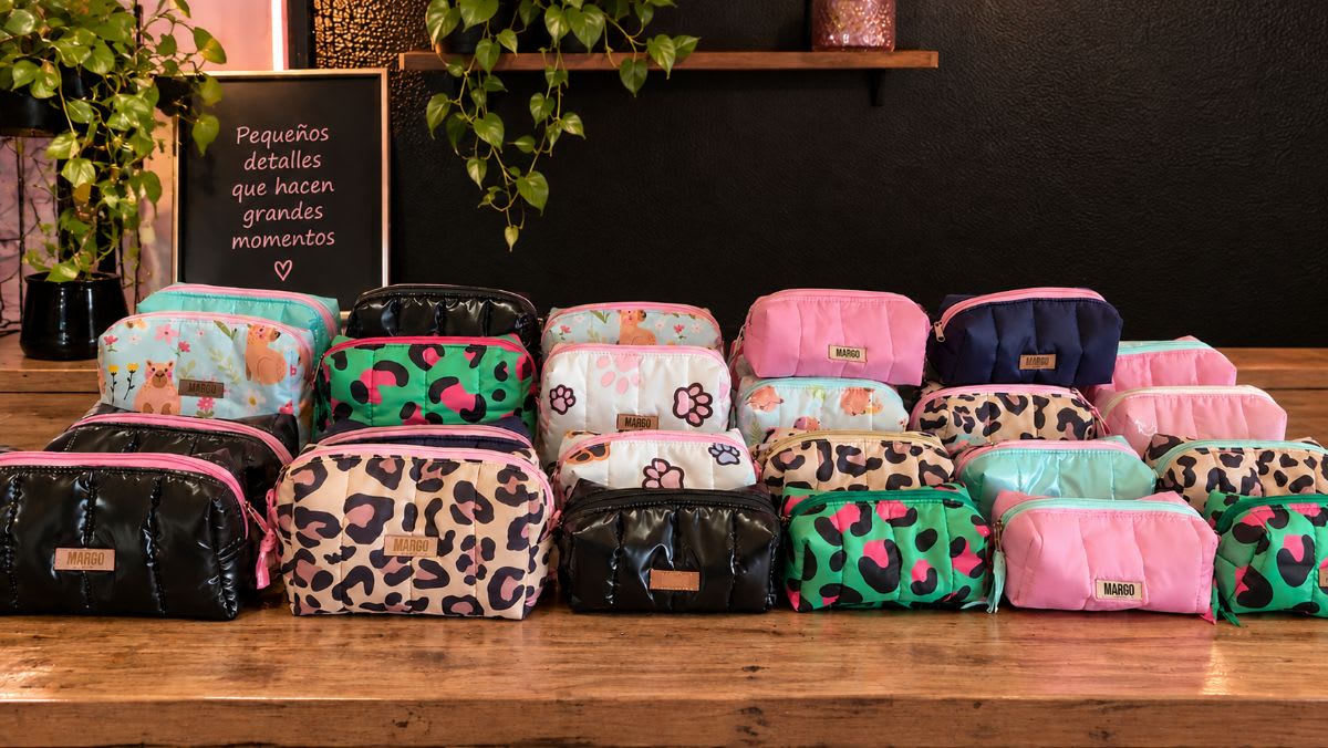 Neceser puffer .Varios estampados