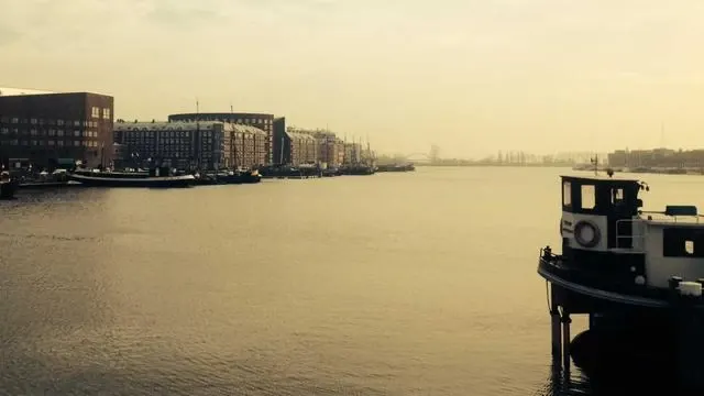 근육경련 치료법과 전문적인 접근 이미지