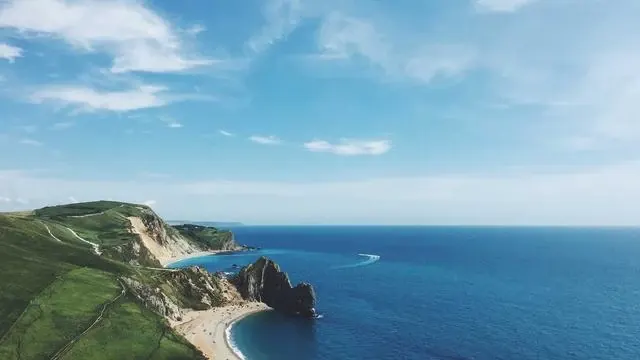 무릎관절 통증 완화를 위한 운동과 스트레칭법 이미지